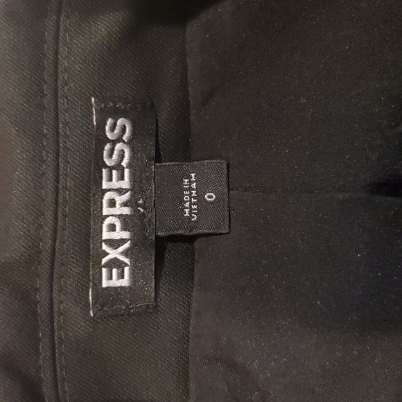 Express womens blazer. Size 0. Black. Like new. - Picture 4 of 5
